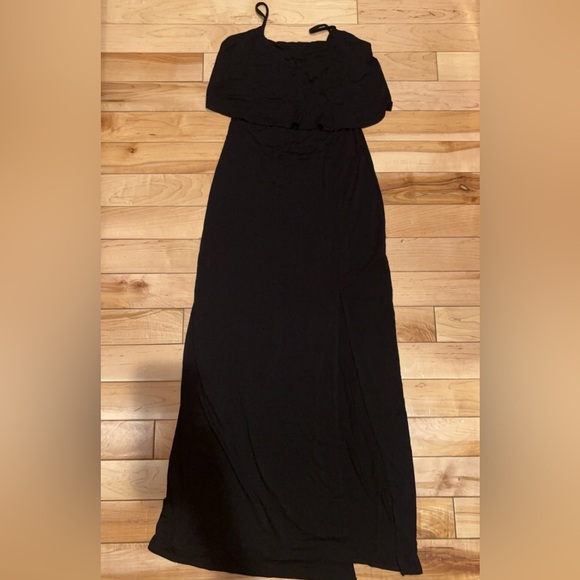 LULU’S FLOUNCE BACK BLACK MAXI DRESS - Picture 3 of 6